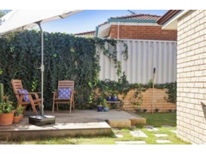 98B Hale RD, Wembley Downs WA 6019