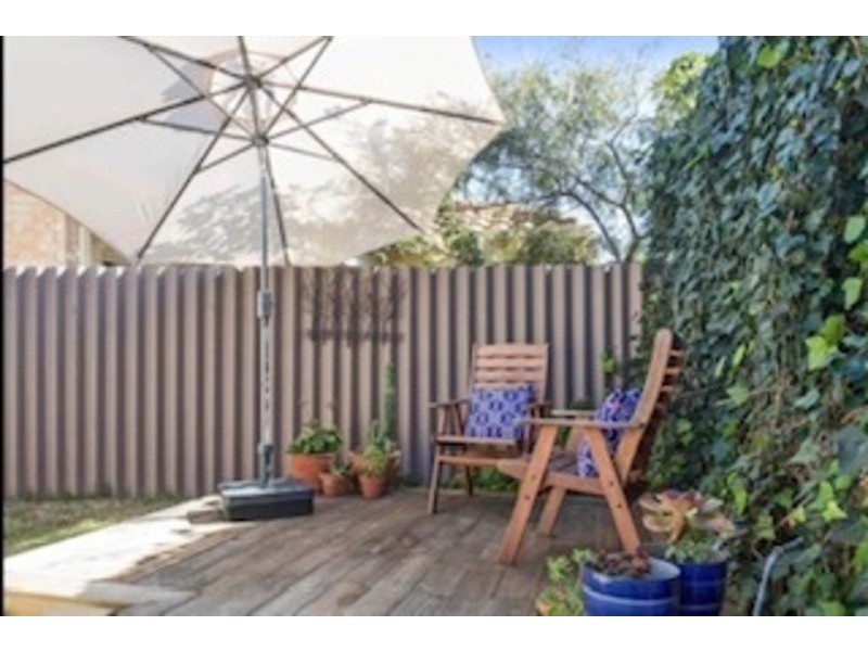 98B Hale RD, Wembley Downs WA 6019