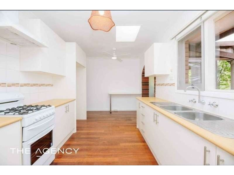 20 Roche Road, Duncraig WA 6023