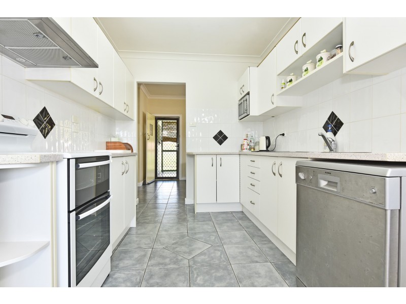 8 nott st, Edgeworth NSW 2285