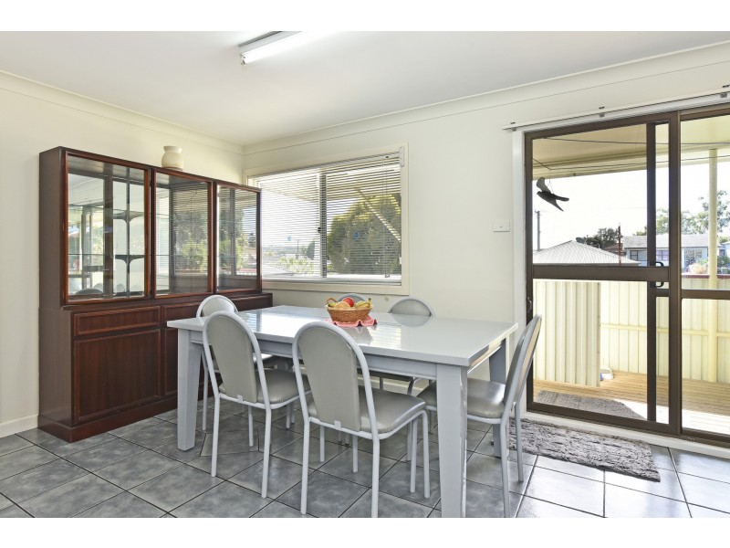 8 nott st, Edgeworth NSW 2285