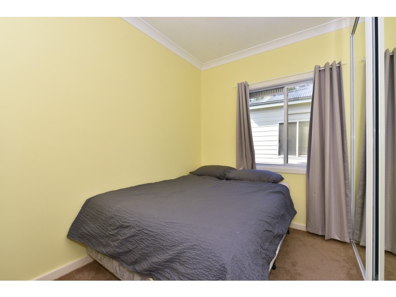 8 nott st, Edgeworth NSW 2285