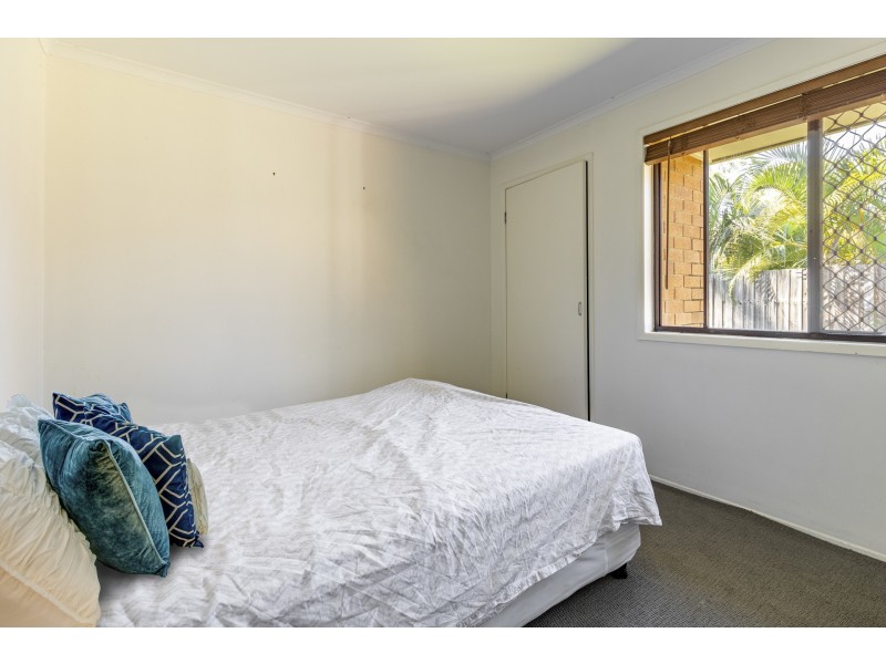 1/49 Morinda Way, Labrador QLD 4215