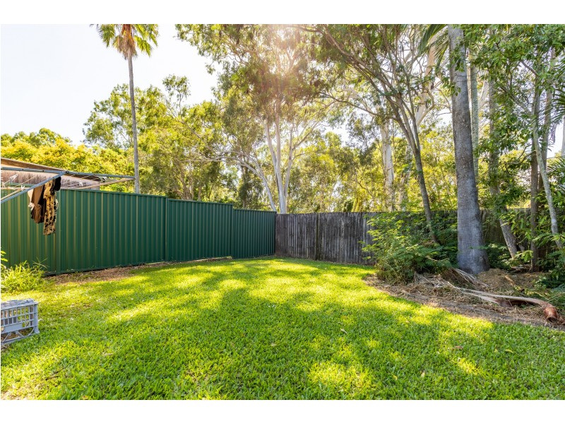 1/49 Morinda Way, Labrador QLD 4215