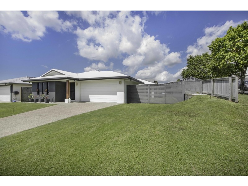 5 Clive Court, Beaconsfield QLD 4740