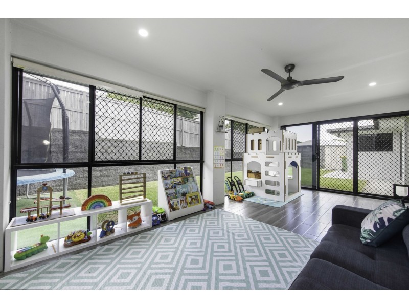 5 Clive Court, Beaconsfield QLD 4740