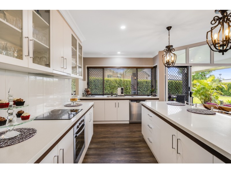 23 Neiwand St, Kearneys Spring QLD 4350