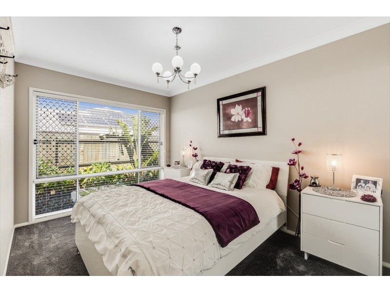 23 Neiwand St, Kearneys Spring QLD 4350
