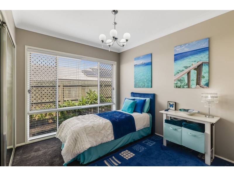 23 Neiwand St, Kearneys Spring QLD 4350