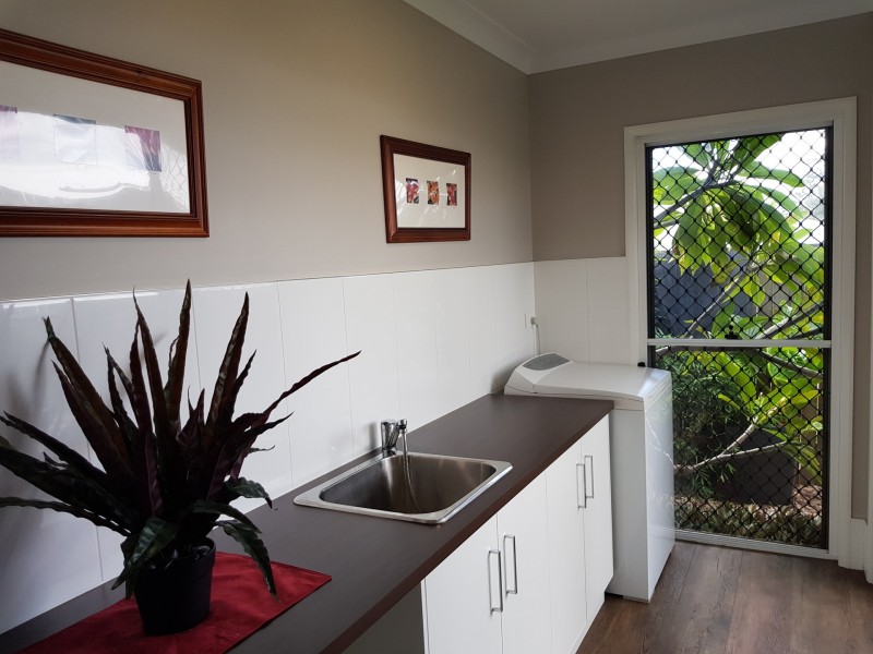 23 Neiwand St, Kearneys Spring QLD 4350