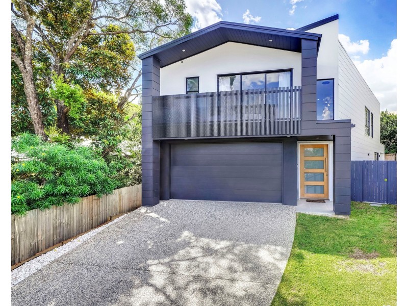 34 Embie Street, Holland Park West QLD 4121