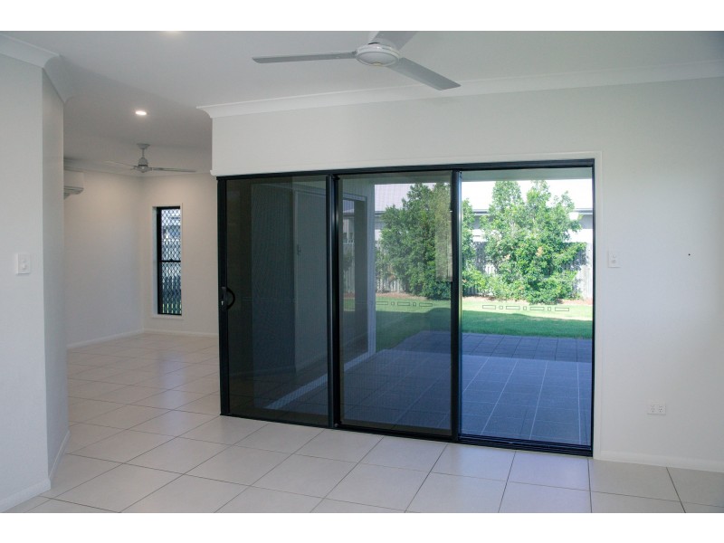 14 Savannah Chase, Burdell QLD 4818