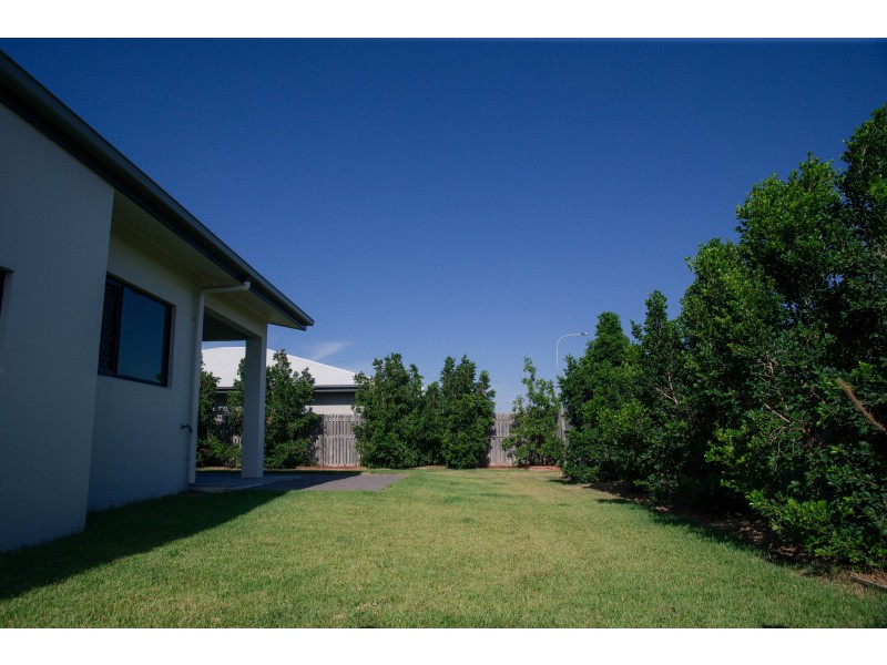 14 Savannah Chase, Burdell QLD 4818