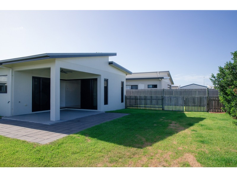 14 Savannah Chase, Burdell QLD 4818