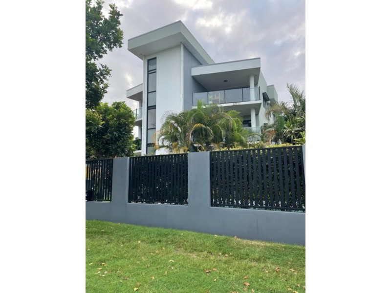 12/15-17 Bullimah Avenue, Burleigh Heads QLD 4220