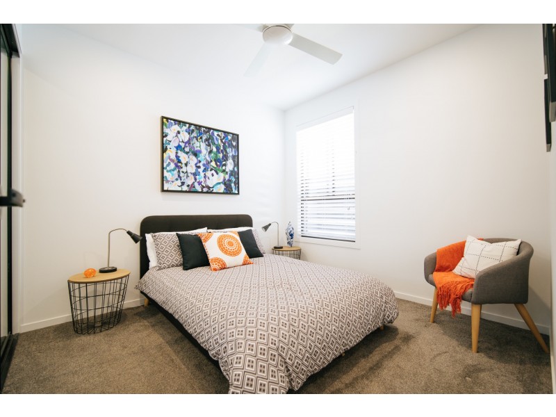 14 SIXTH AVENUE, Balmoral QLD 4171