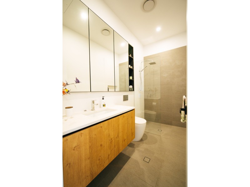 14 SIXTH AVENUE, Balmoral QLD 4171