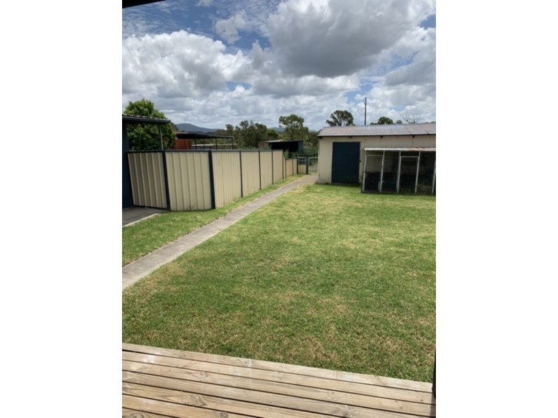 6 racecourse road, Cessnock NSW 2325