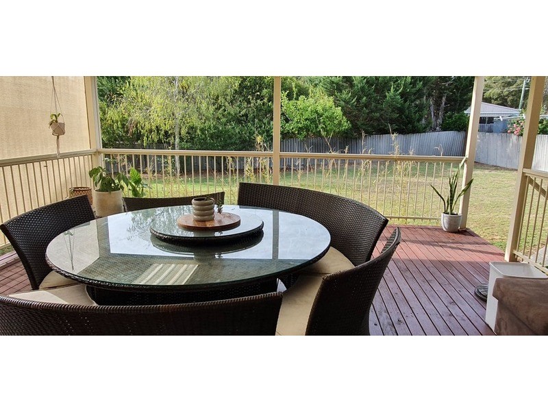 42 Wattle Crescent, Manjimup WA 6258