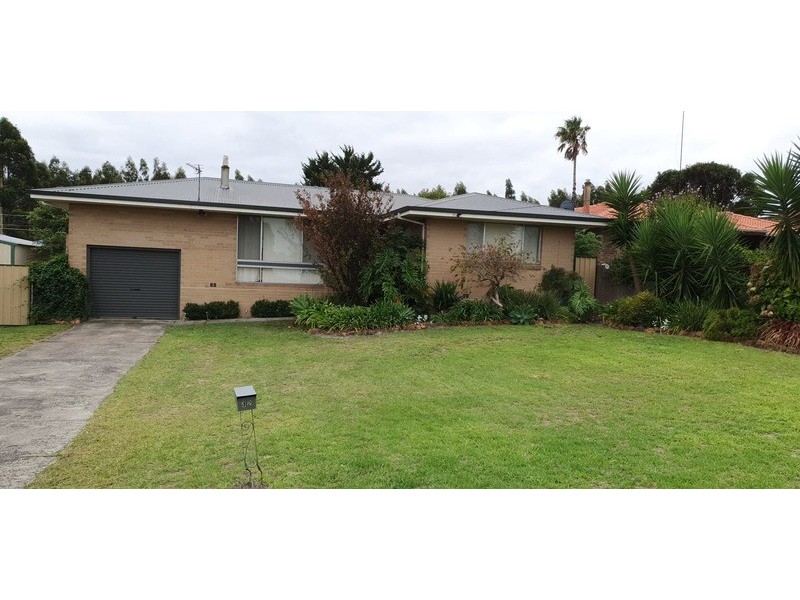 42 Wattle Crescent, Manjimup WA 6258