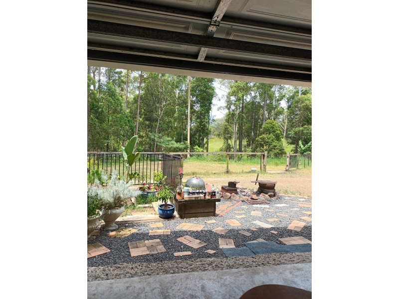 4 Belgraiv Close, Hallidays Point NSW 2430