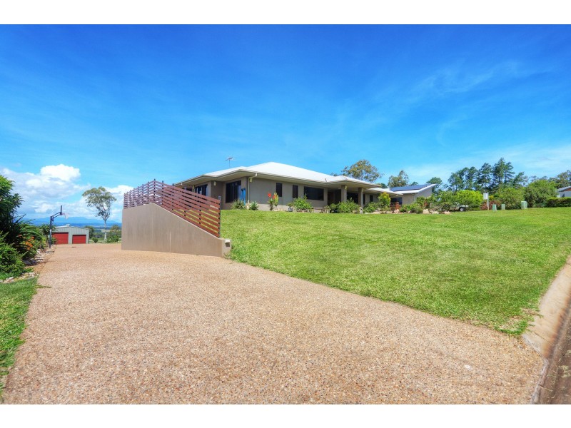 128 Rankine Drive, Tolga QLD 4882