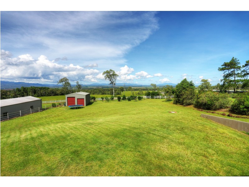 128 Rankine Drive, Tolga QLD 4882