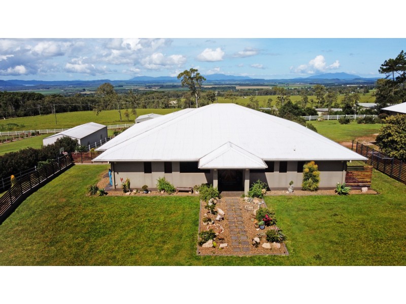 128 Rankine Drive, Tolga QLD 4882