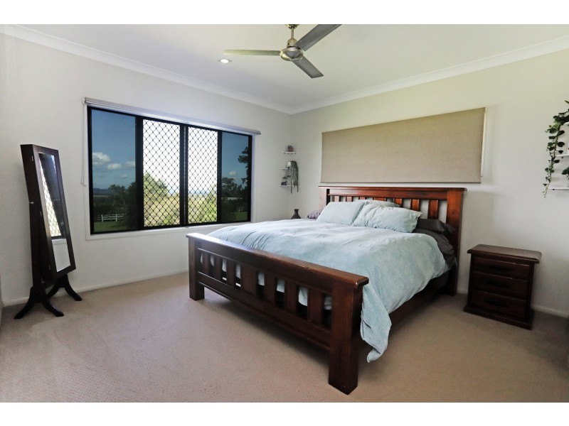 128 Rankine Drive, Tolga QLD 4882