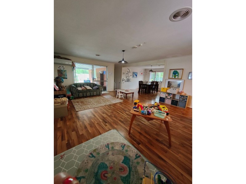 60 Tottenham St, Chidlow WA 6556