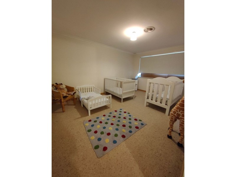 60 Tottenham St, Chidlow WA 6556