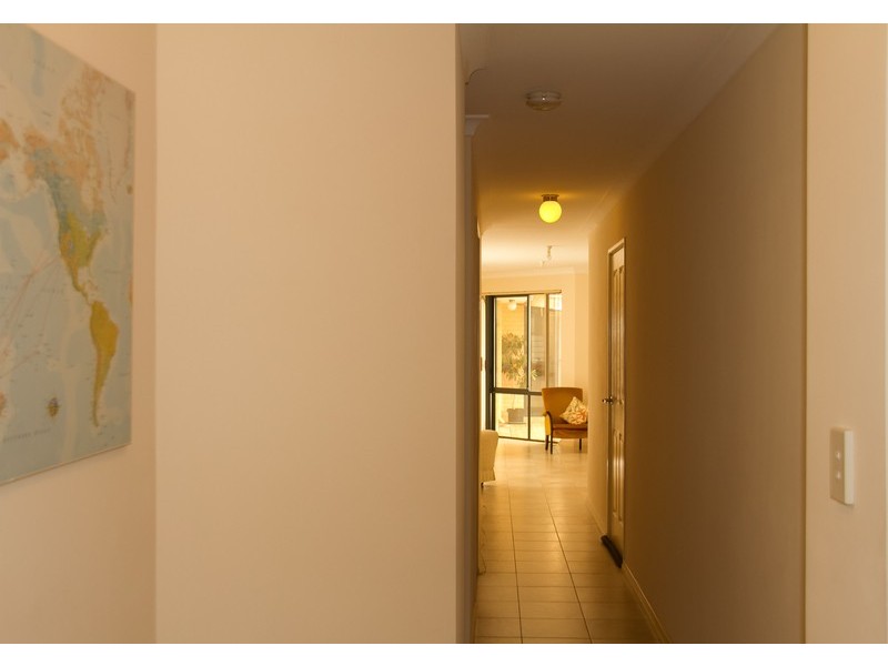 1/39 Tindal Avenue, Yangebup WA 6164