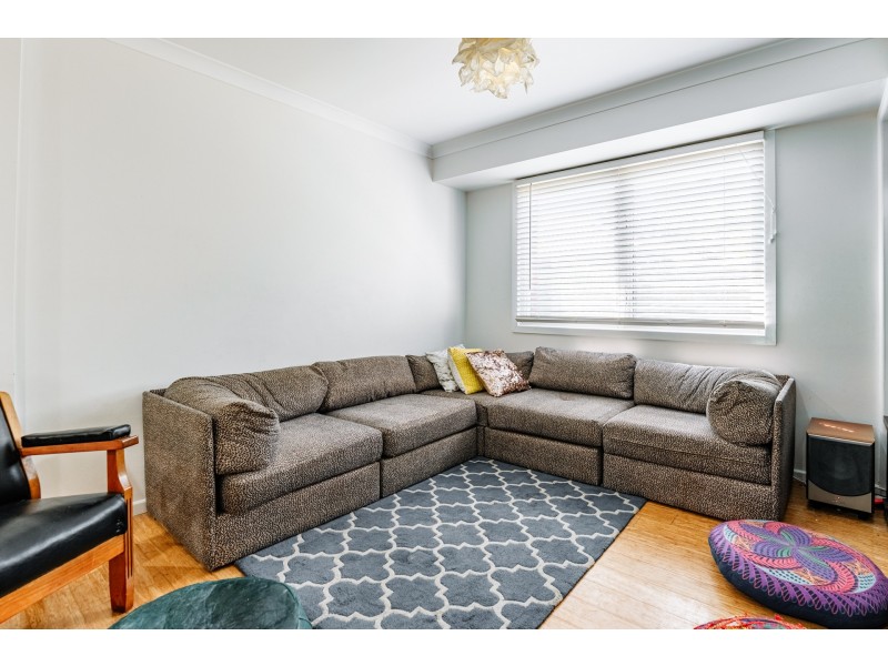 19 Pinemount Crescent, Oxenford QLD 4210