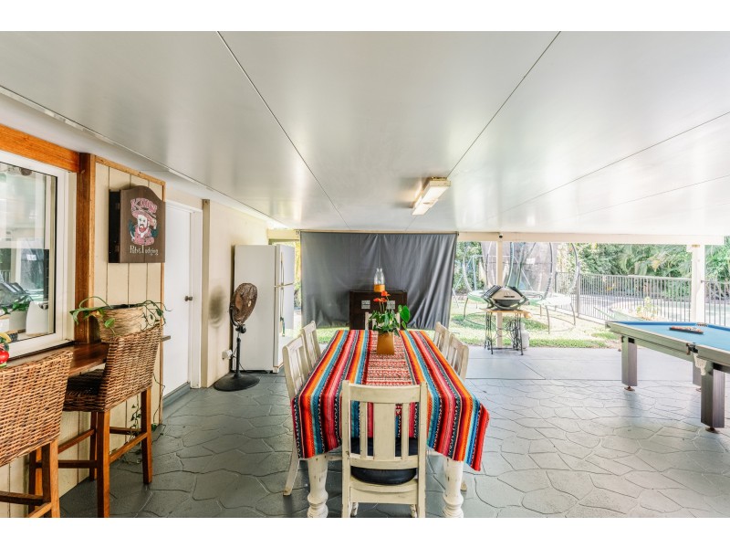 19 Pinemount Crescent, Oxenford QLD 4210