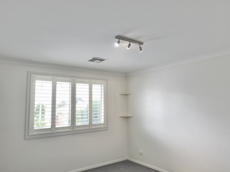 88 Englorie Park Drive, Glen Alpine NSW 2560