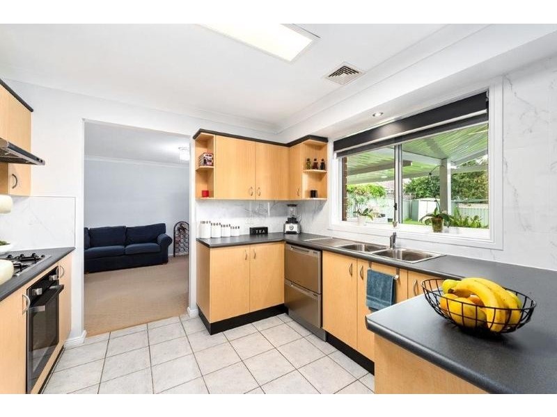 88 Englorie Park Drive, Glen Alpine NSW 2560