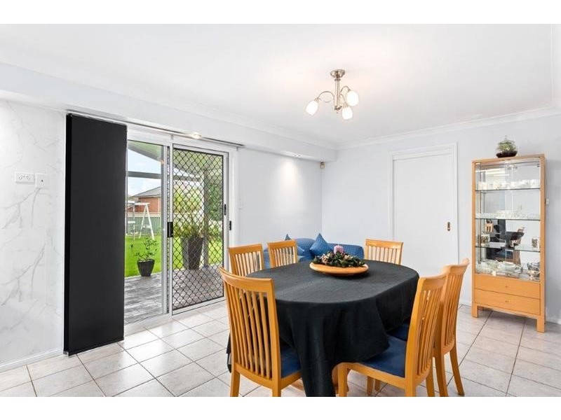 88 Englorie Park Drive, Glen Alpine NSW 2560