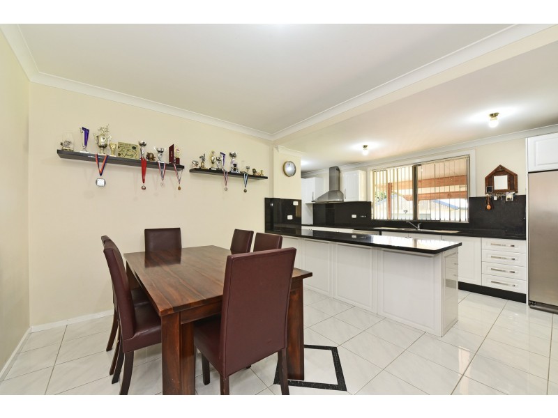 62 Appleton Avenue, Weston NSW 2326