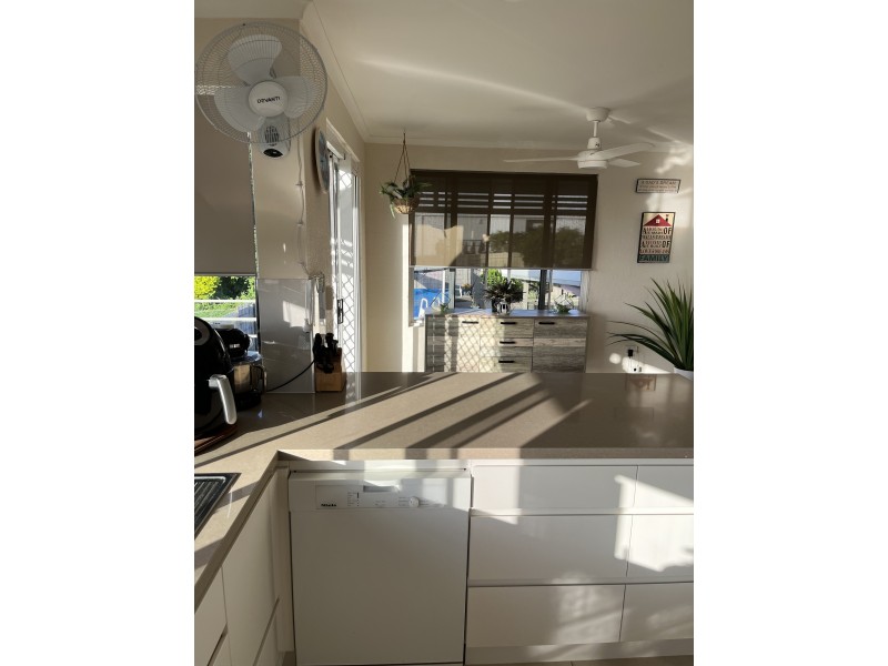 13 Linden Crescent, Qunaba QLD 4670