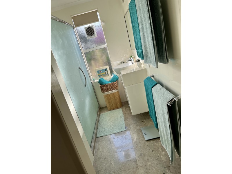 13 Linden Crescent, Qunaba QLD 4670