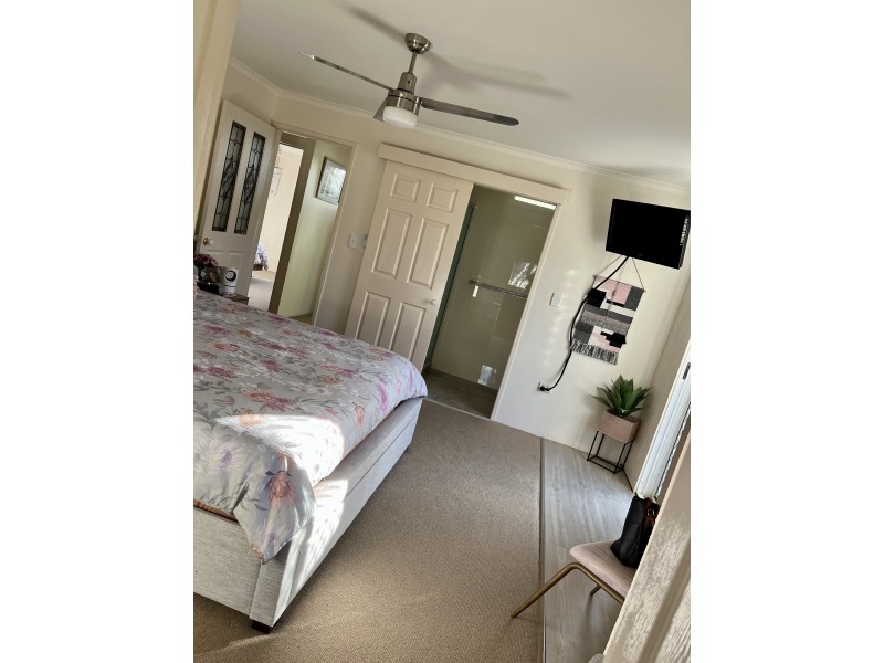 13 Linden Crescent, Qunaba QLD 4670