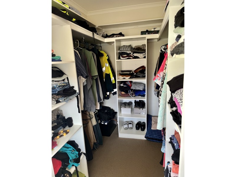 13 Linden Crescent, Qunaba QLD 4670