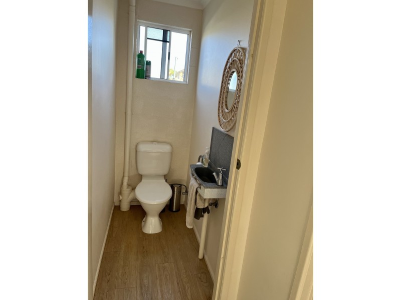 13 Linden Crescent, Qunaba QLD 4670