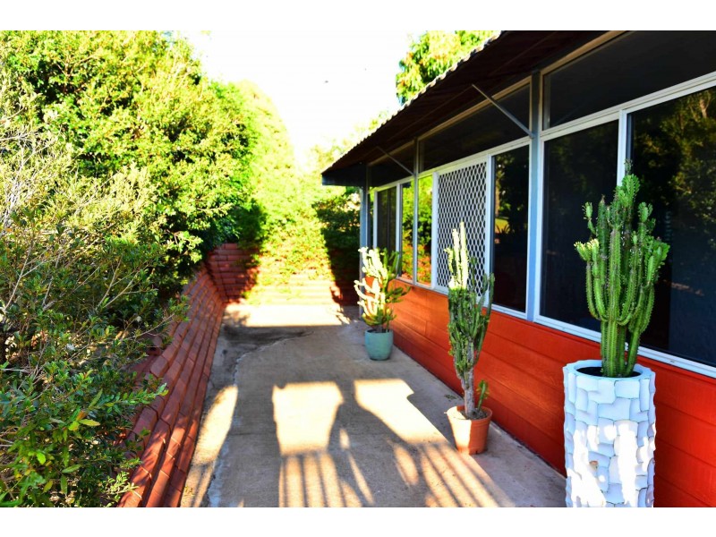 2 DELANEY COURT, Childers QLD 4660
