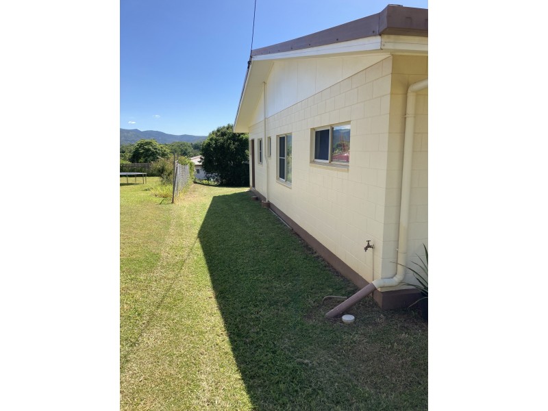 1 & 2/29 Goldview Street, Atherton QLD 4883