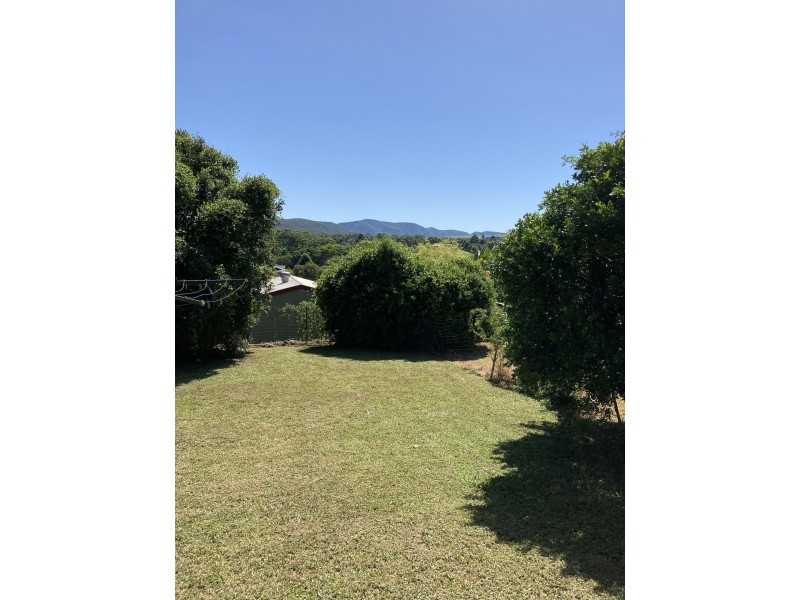 1 & 2/29 Goldview Street, Atherton QLD 4883