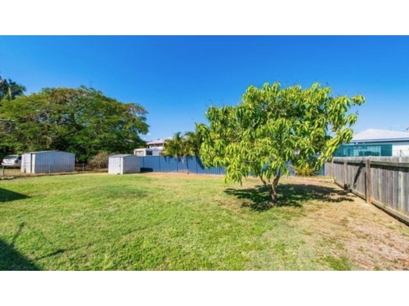 94 Dean Street, Berserker QLD 4701