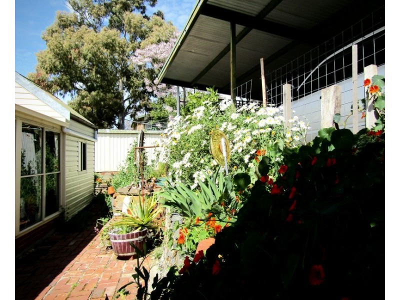 7 Thomas Street, Ironbark VIC 3550