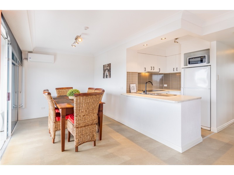 6h/510 Marine Parade, Biggera Waters QLD 4216