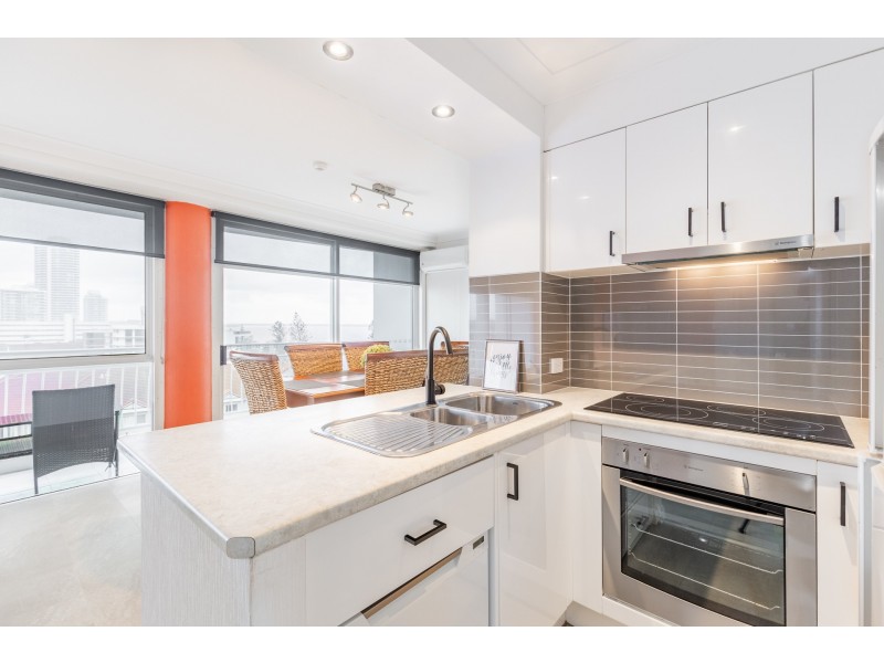 6h/510 Marine Parade, Biggera Waters QLD 4216